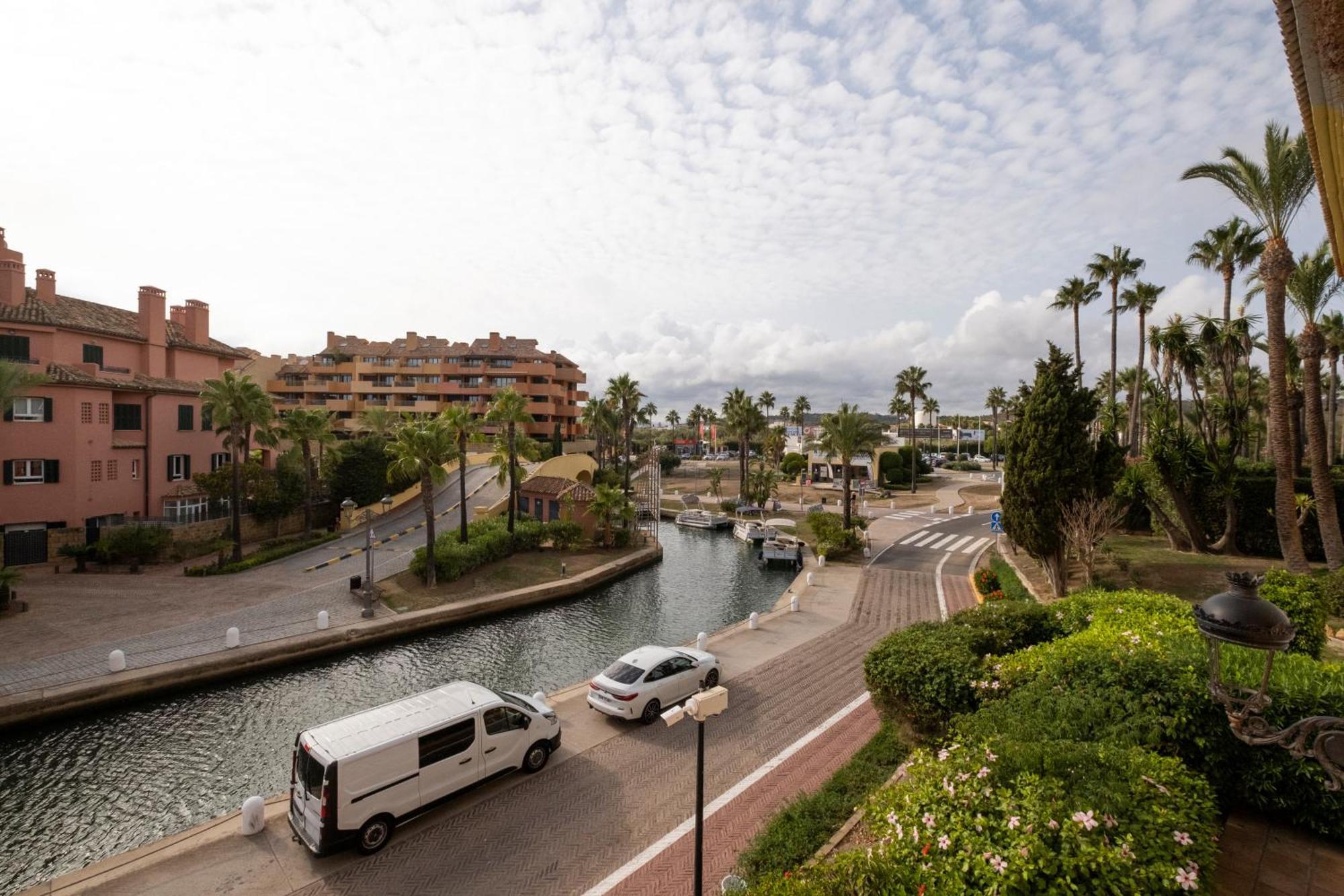 Aquamarine Apartment In Marina סוטוגרנדה מראה חיצוני תמונה