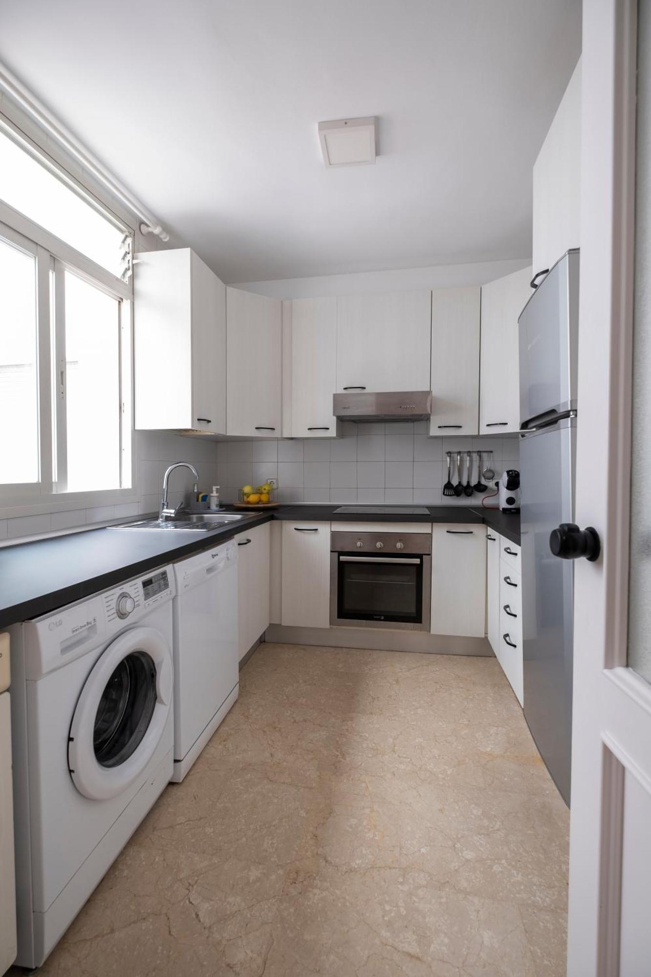 Aquamarine Apartment In Marina סוטוגרנדה מראה חיצוני תמונה